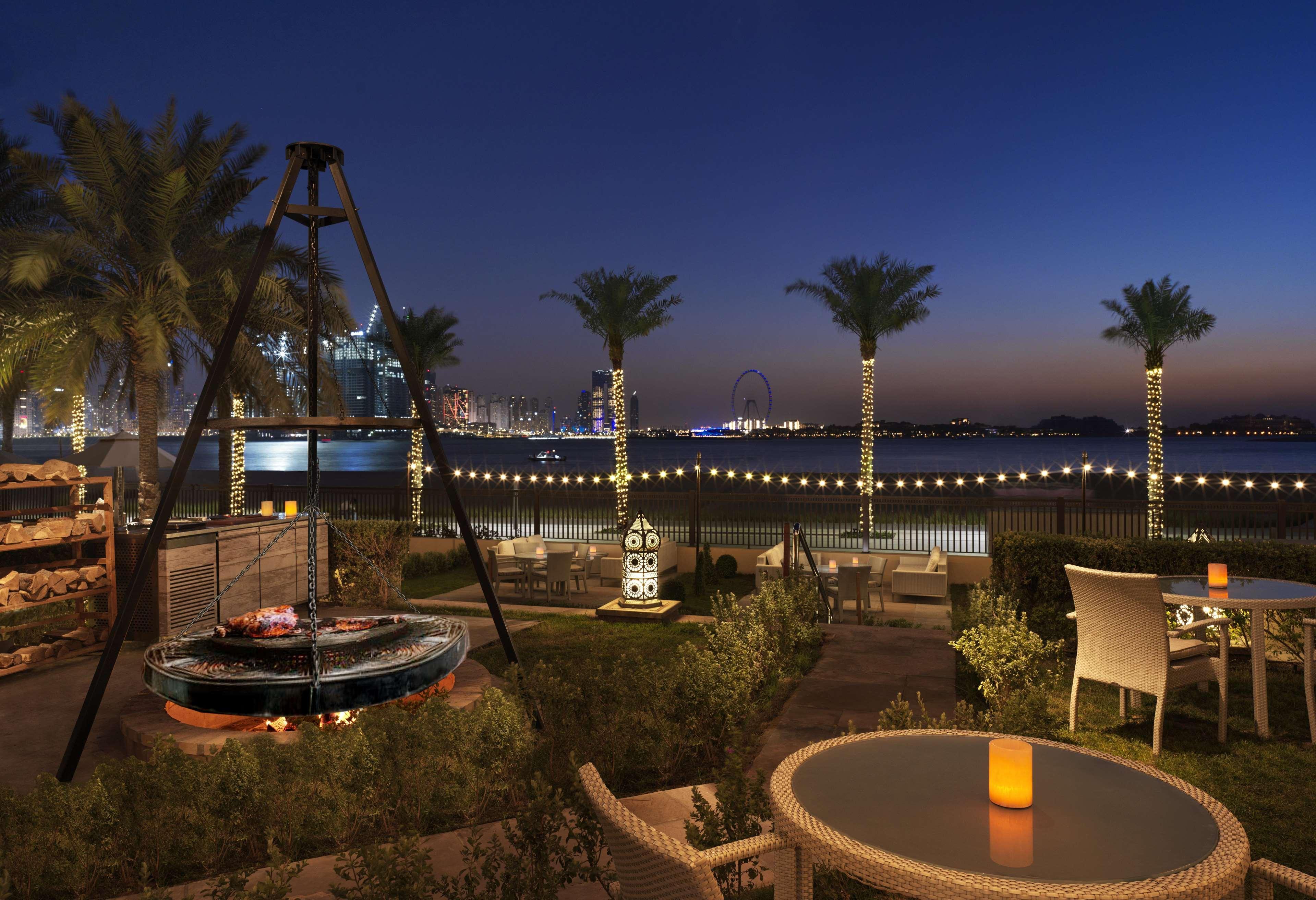 सहारा Fairmont The Palm Dubai