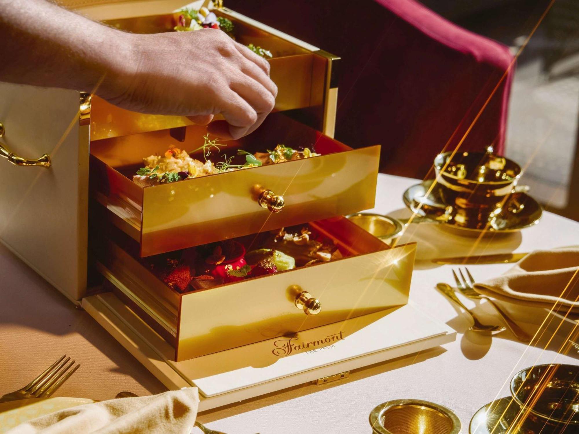सहारा Fairmont The Palm 5*