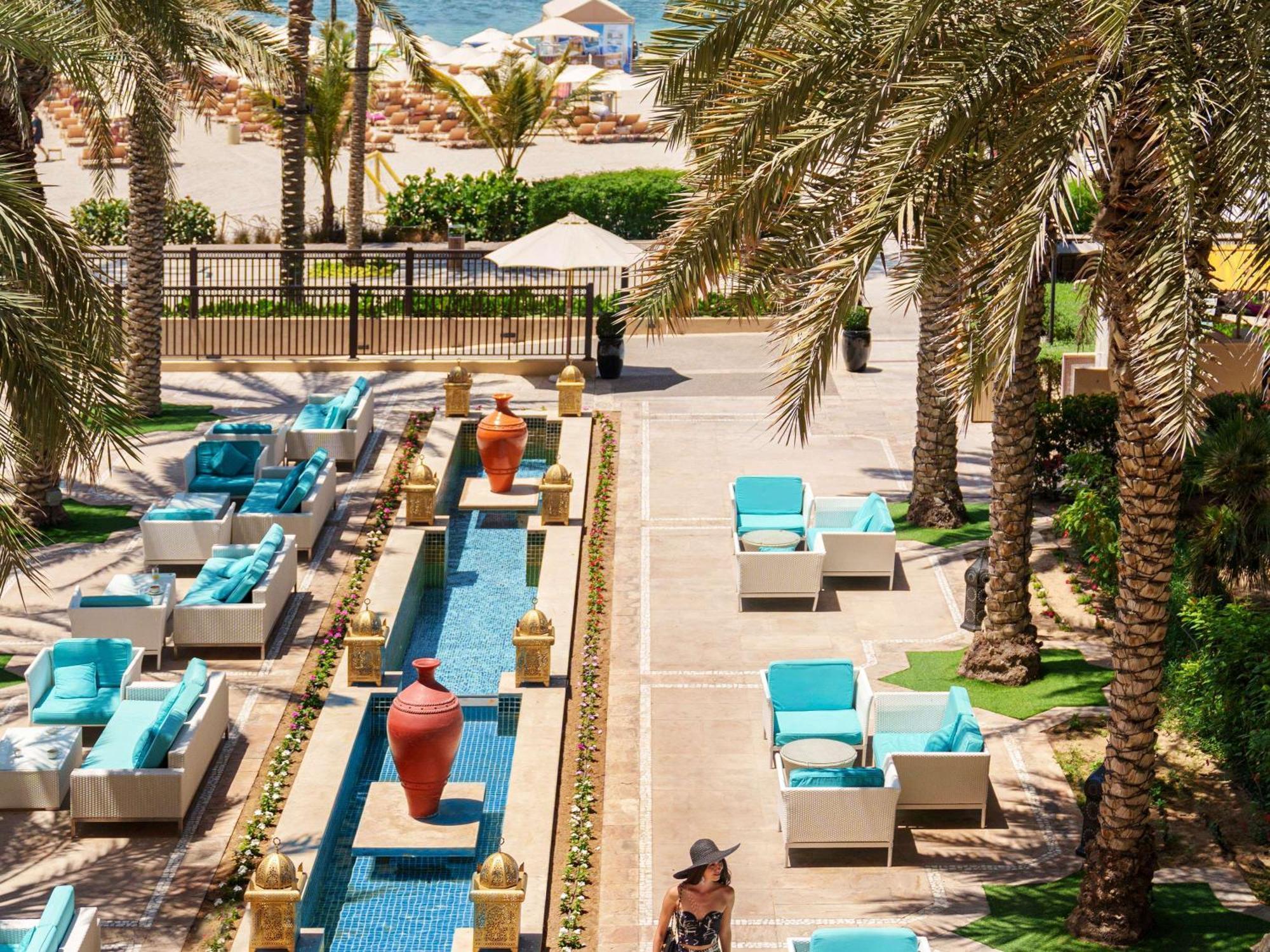 सहारा Fairmont The Palm