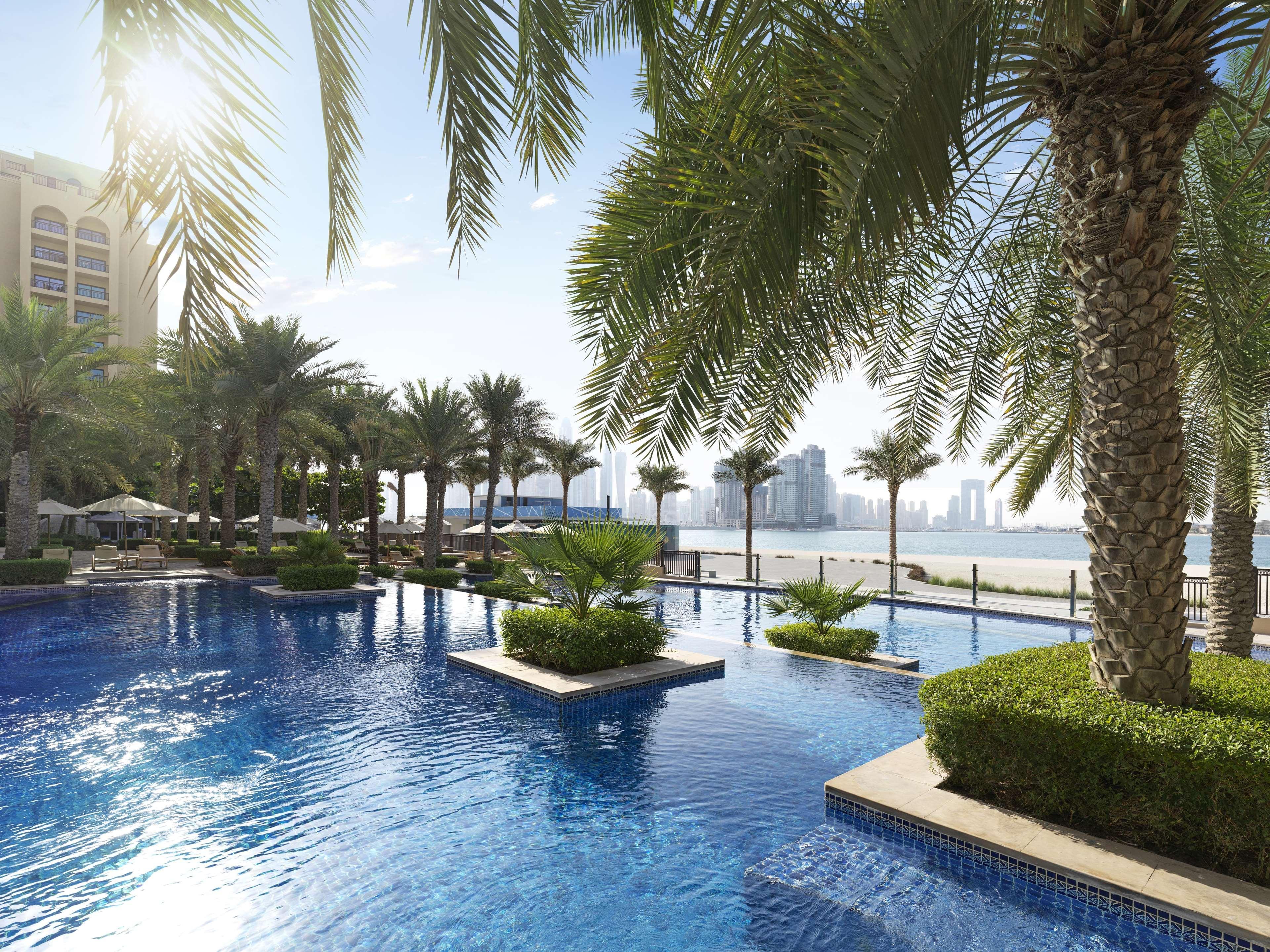 Курортный комплекс Fairmont The Palm 5*