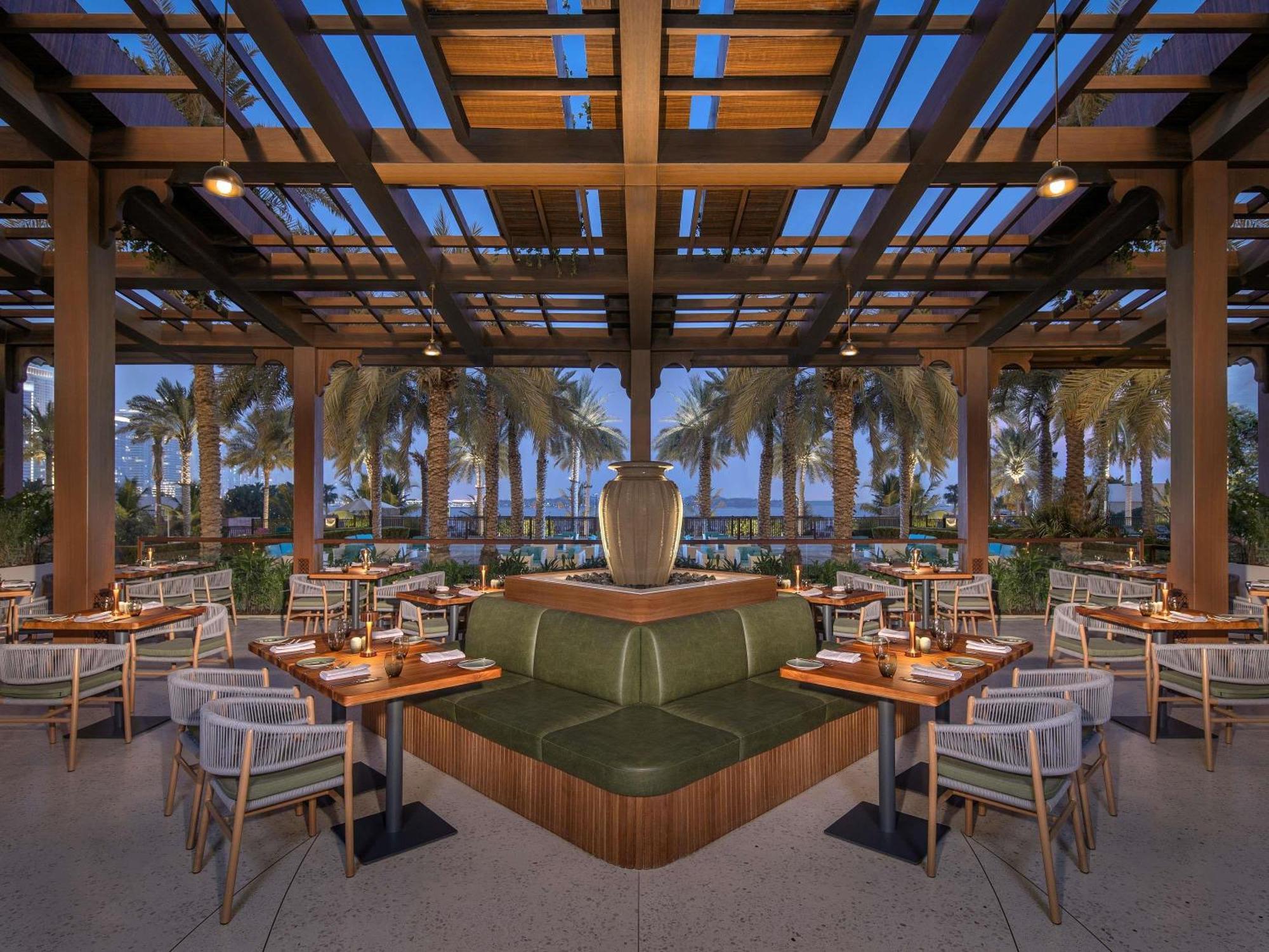 सहारा Fairmont The Palm 5*